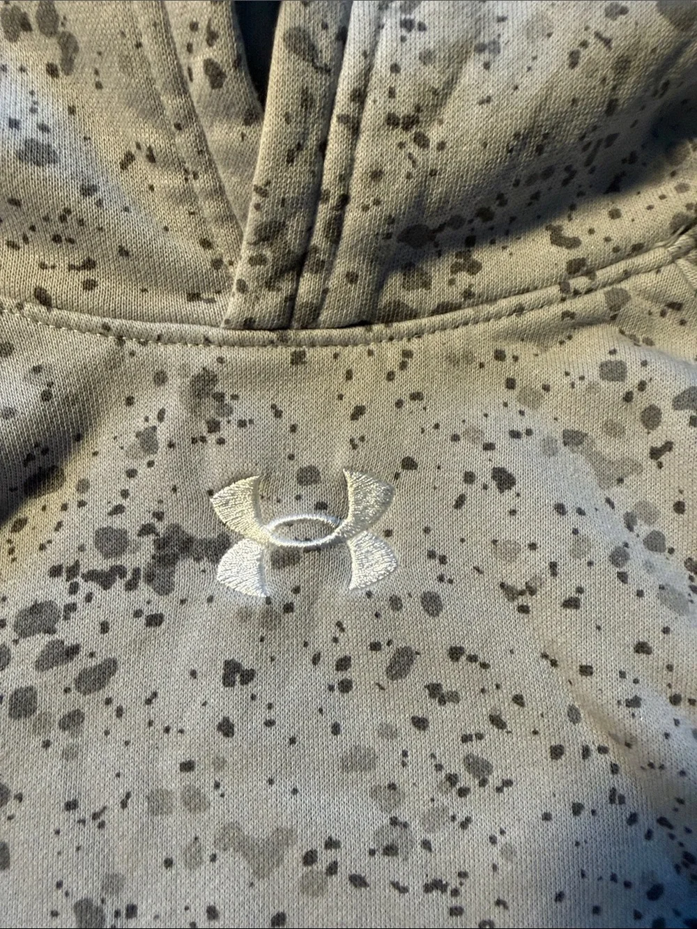 Under Armour Light Gray Speckled Crewneck Hoodie